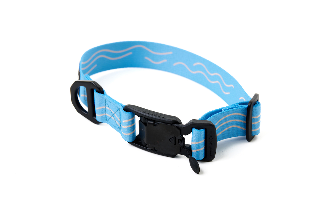 Obojek Vlna - M , 25mm , Magnetická spona Fidlock