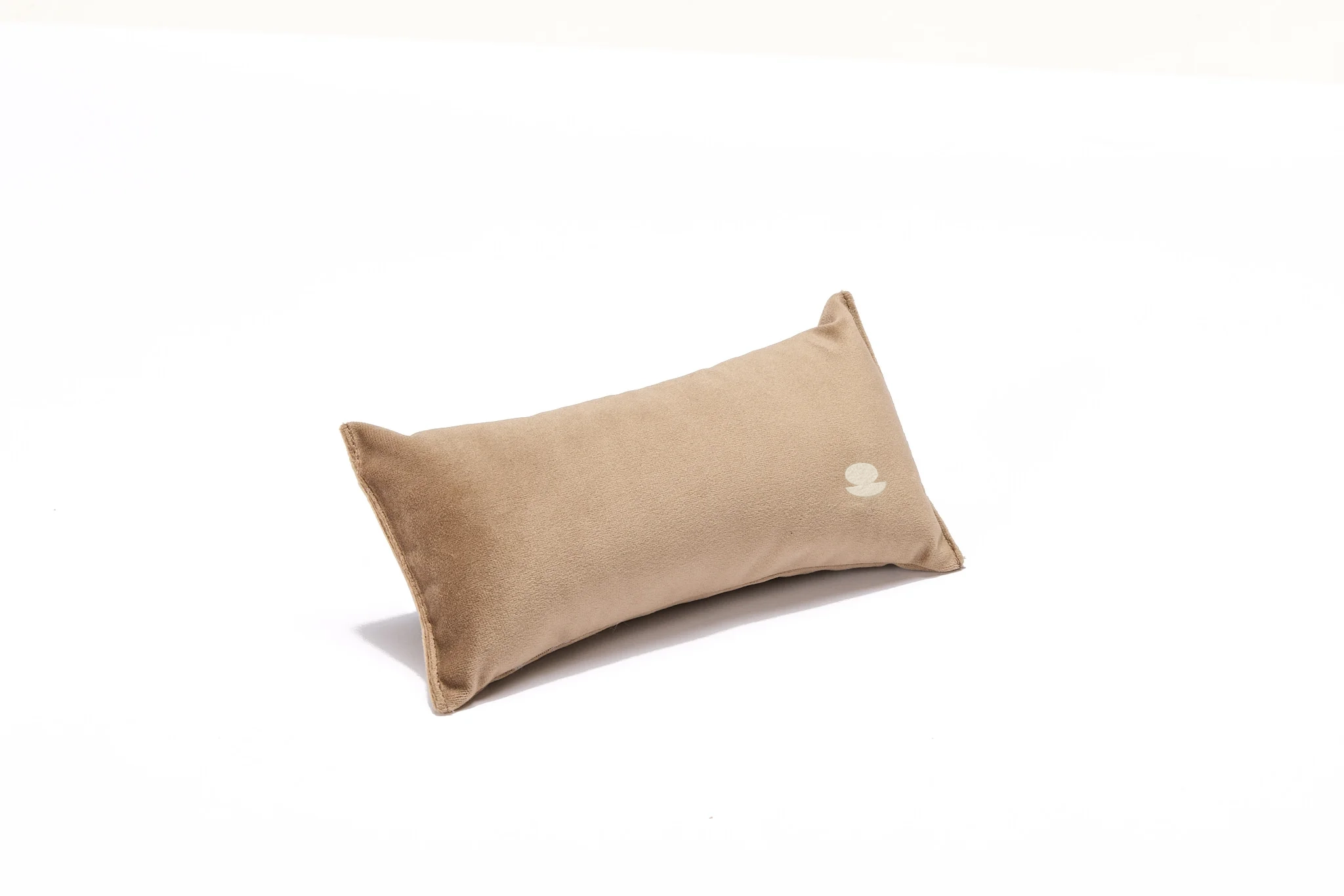 Hnědý Polštář - M