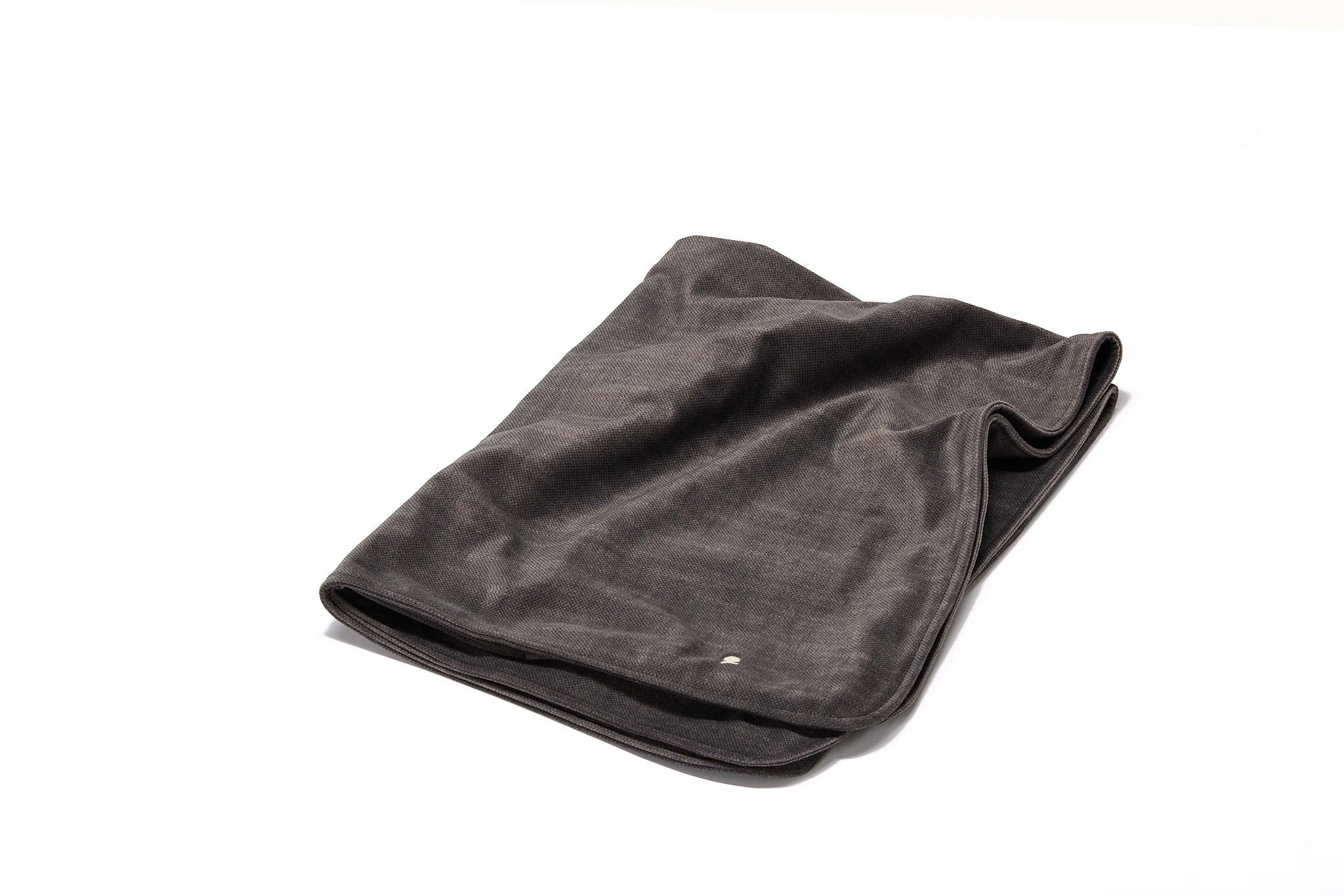 Tmavosivá Nepremokavá Deka